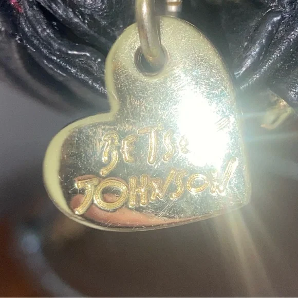 BETSEY JOHNSON limited edition Trolls mini leather bag! - Picture 5 of 8